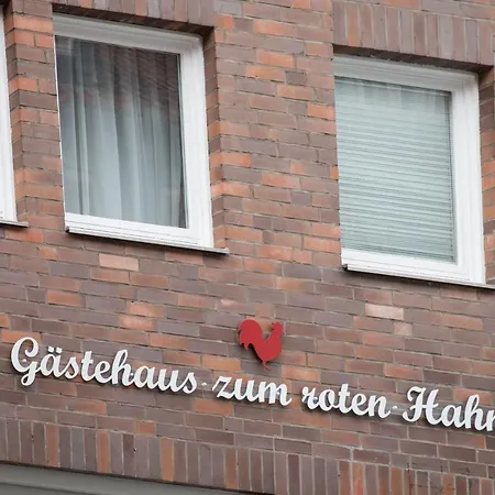 Värdshus Gaestehaus Zum Roten Hahn *