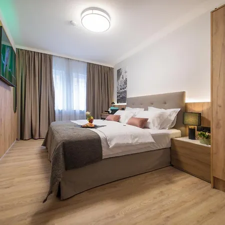 Gaestehaus Zum Roten Hahn Värdshus Lüneburg