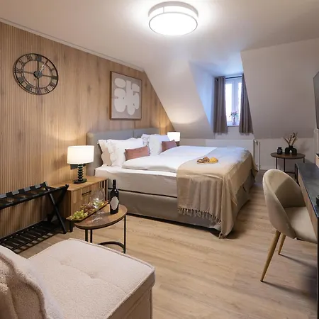 אורחן Gaestehaus Zum Roten Hahn Lüneburg